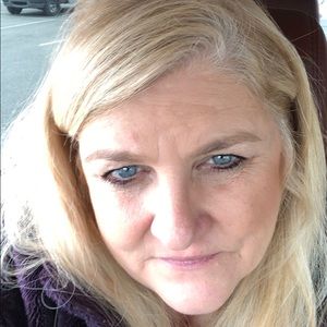 Meet your Posher, Paula